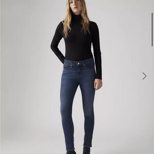 Levi's Dark Blue Women's Skinny Jeans